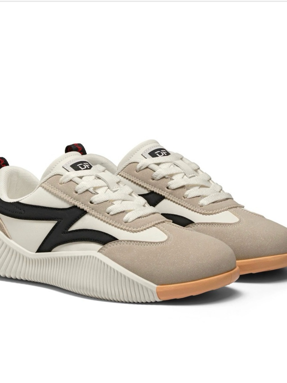 DF Cloudea Sneakers in Cream, Beige & Black